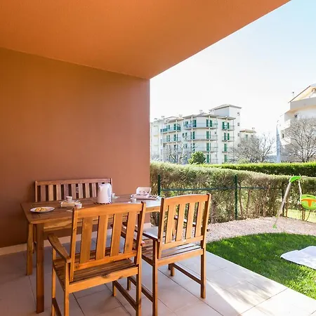 Daire Litoral Mar Paradise *